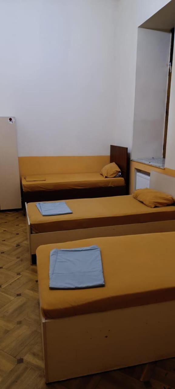 Centrum Hotel&Hostel Baku Bagian luar foto