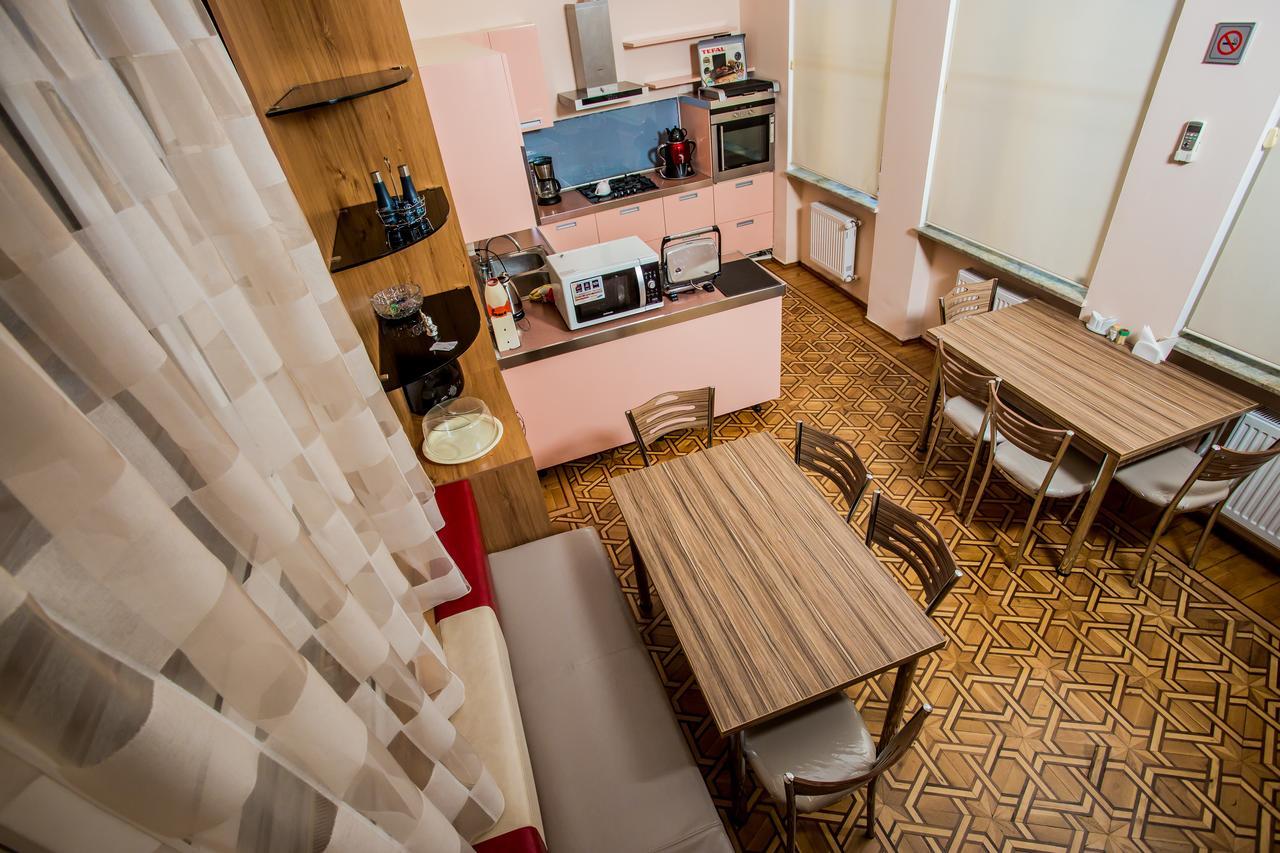 Centrum Hotel&Hostel Baku Bagian luar foto