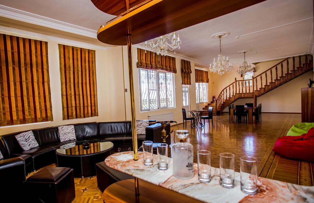 Centrum Hotel&Hostel Baku Bagian luar foto