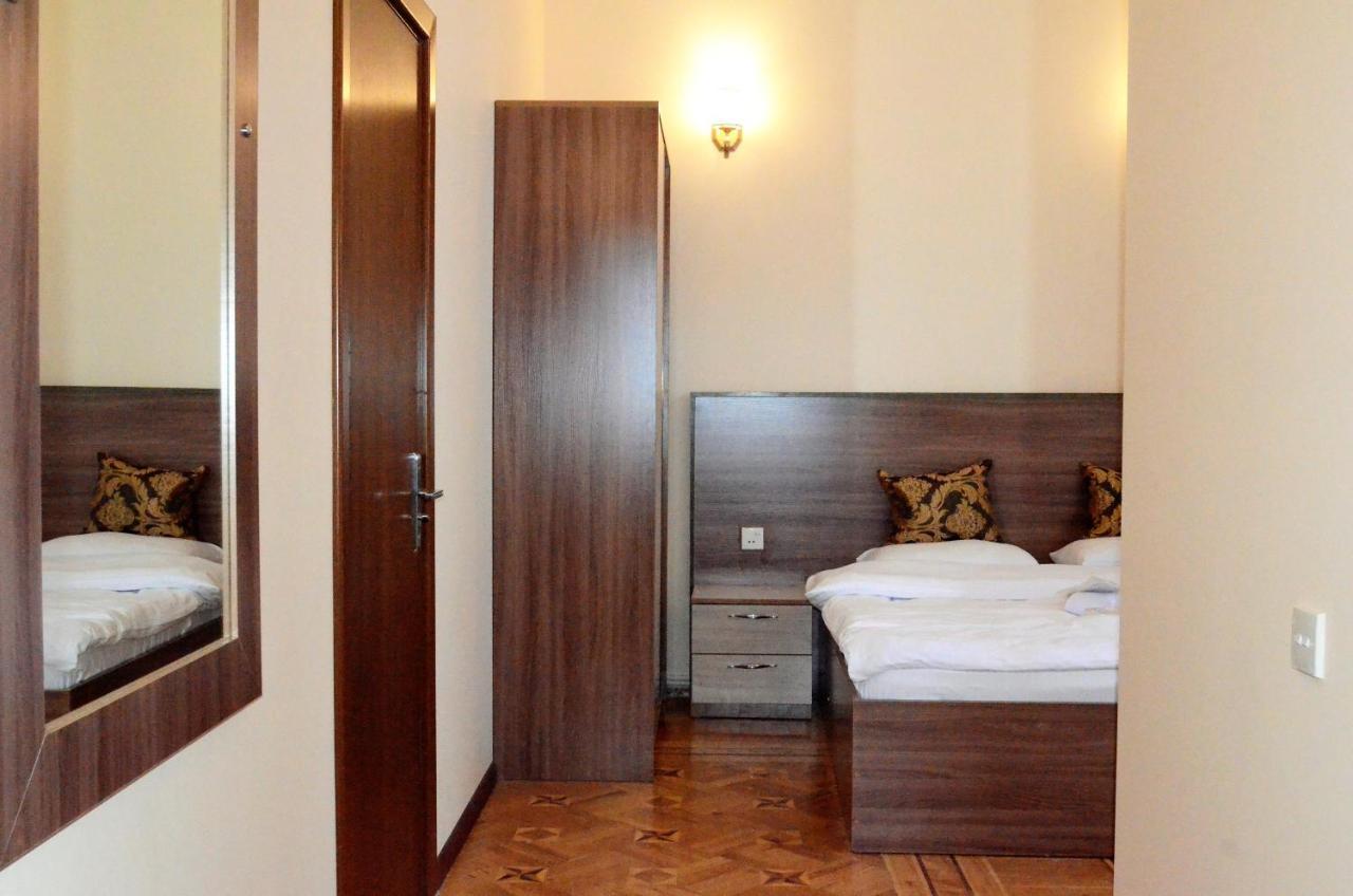 Centrum Hotel&Hostel Baku Bagian luar foto