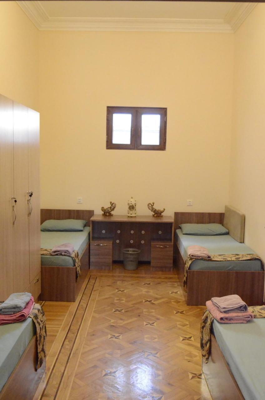 Centrum Hotel&Hostel Baku Bagian luar foto